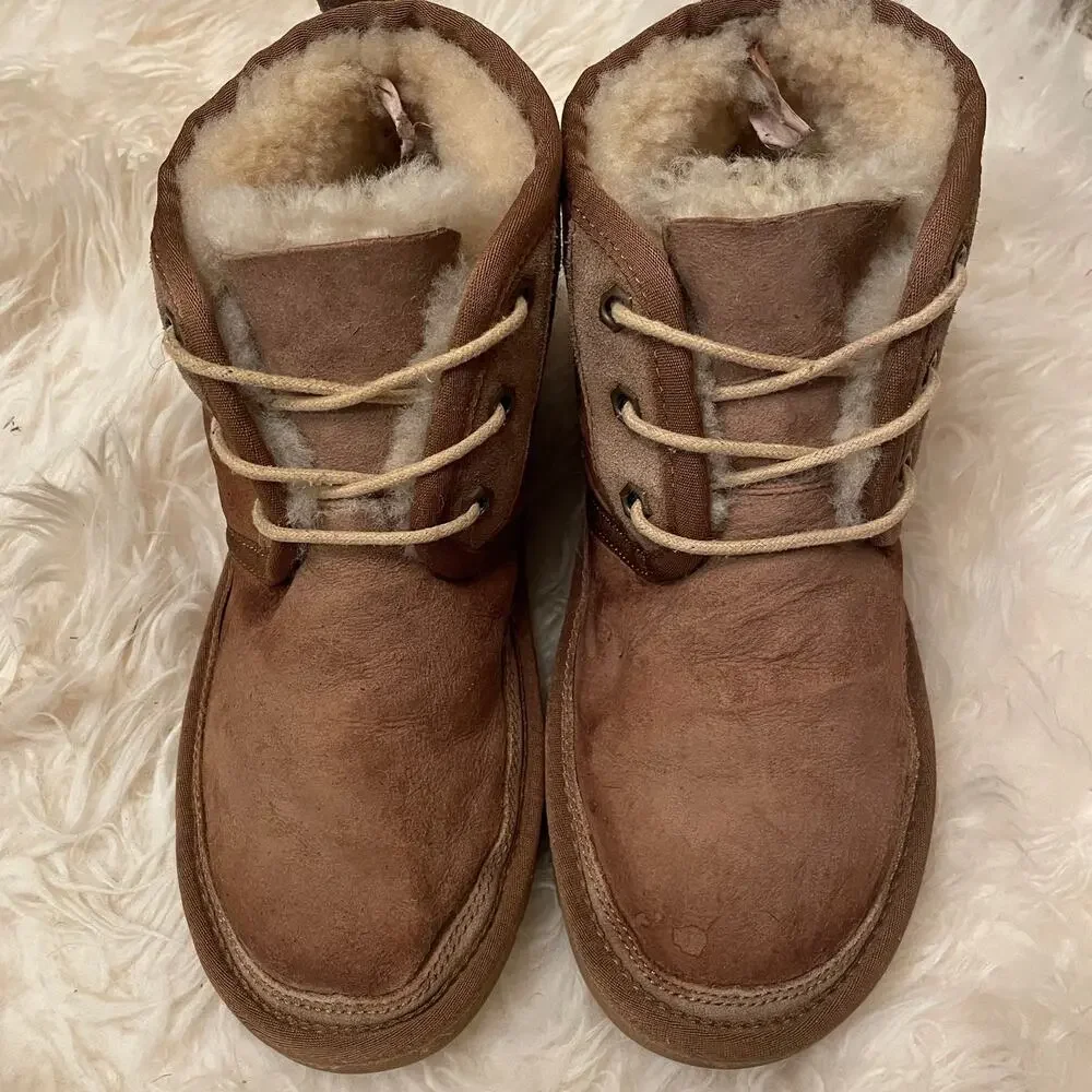 Vintage UGG Men’s 9 / Women’s 11 Shearling Chukka Boots | Distressed Chestnut